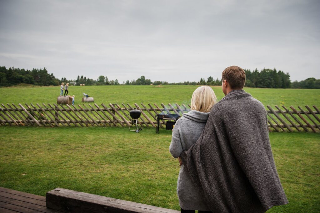 paikese-puhkemaja-saaremaal-vaade